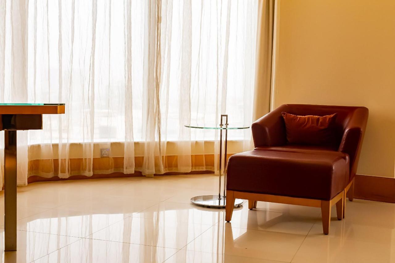 Lagos Continental Hotel Luaran gambar A room at the hotel
