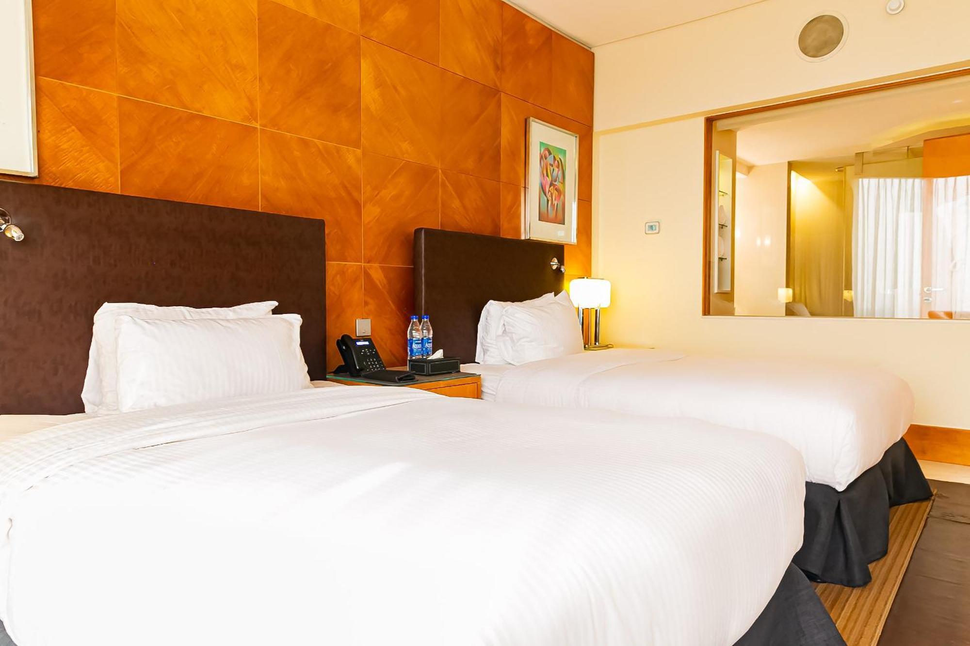 Lagos Continental Hotel Luaran gambar
